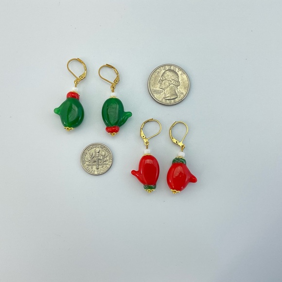 Host Pick! New Green Christmas Mitten Earrings, Handmade, Lamp Work Glass, Gift - Picture 10 of 10